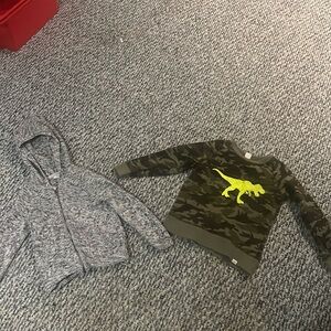 Bundle of gap sweaters